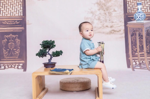 尉氏孕妇尖肚子和圆肚子